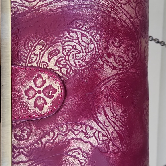 Patricia Nash Metallic Lace Athena Clutch